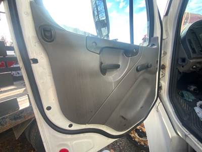 Freightliner M2 106 Interior Part