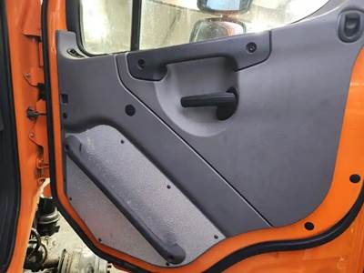 Freightliner M2 106 Interior Part