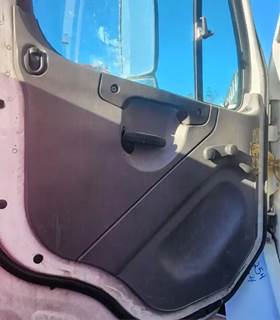Freightliner M2 106 Interior Part