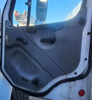 Freightliner M2 106 Interior Part