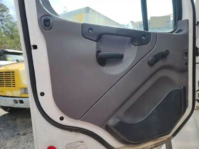 Freightliner M2 106 Interior Part