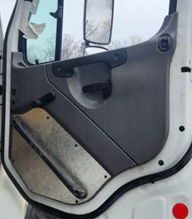 Freightliner M2 106 Interior Part