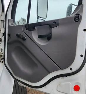 Freightliner M2 106 Interior Part
