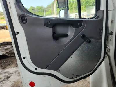 Freightliner M2 106 Interior Part