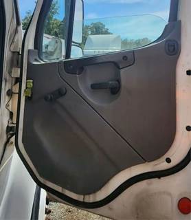 Freightliner M2 106 Interior Part