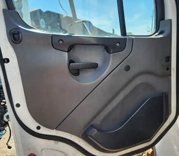 Freightliner M2 106 Interior Part