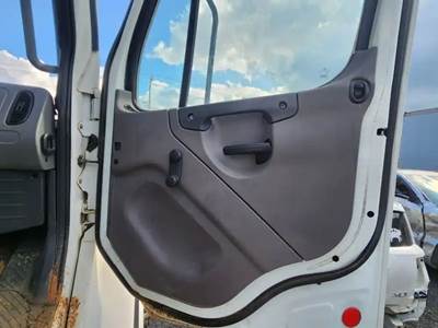 Freightliner M2 106 Interior Part