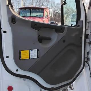 Freightliner M2 106 Interior Part