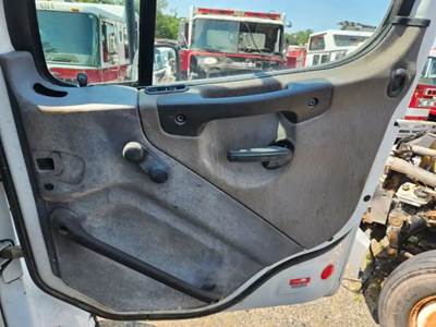 Freightliner M2 106 Interior Part