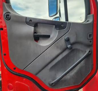 Freightliner M2 106 Interior Part