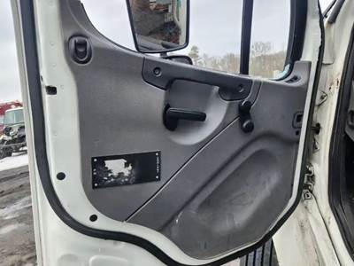 Freightliner M2 106 Interior Part