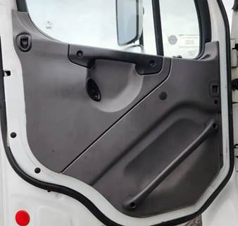 Freightliner M2 106 Interior Part
