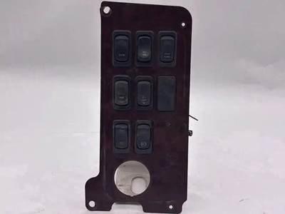 Used 2010 Freightliner M2 106 Miscellaneous Dash Switches