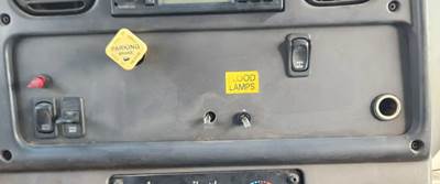 Used 2005 Freightliner M2 106 Miscellaneous Dash Switches