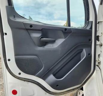 Freightliner M2 106 Interior Part