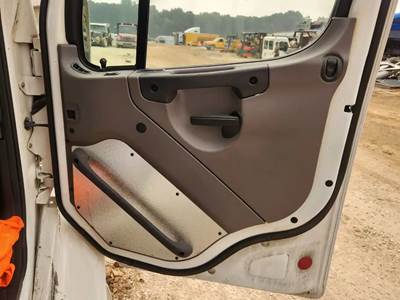 Freightliner M2 106 Interior Part