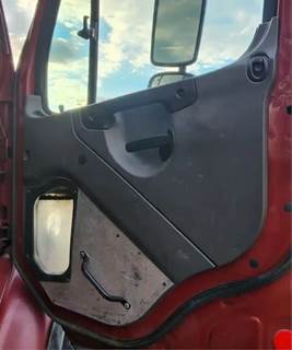 Freightliner M2 112 Interior Part for a 2007 Freightliner M2 112 Medium Duty