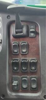 Freightliner M2 112 Interior Part for a 2007 Freightliner M2 112 Medium Duty