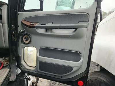 Freightliner ST120 Interior Part