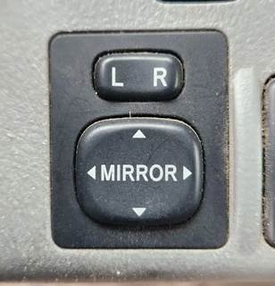 Used 2018 Hino 195 Miscellaneous Dash Switches, Mirror Control