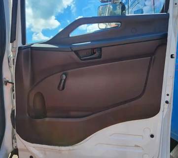 Hino 268 Interior Part