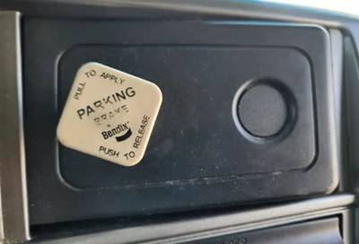 Used 2014 Hino 268 Miscellaneous Dash Switches, Parking Brake Control