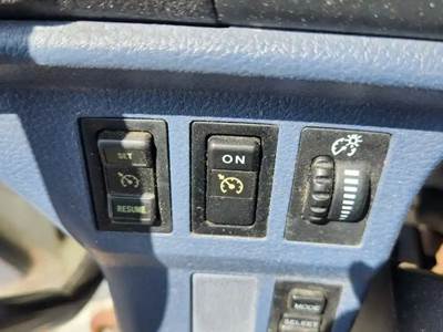 Used 2008 Hino 268 Miscellaneous Dash Switches