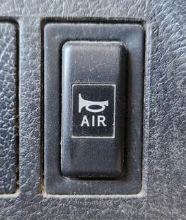 Used 2018 Hino 338 Miscellaneous Dash Switches, Air Horn Control