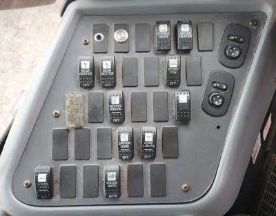 Used 2010 IC Bus PB105 Miscellaneous Dash Switches