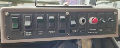 International 2574 Interior Part