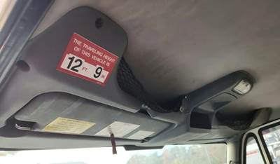 International 4300 Interior Part