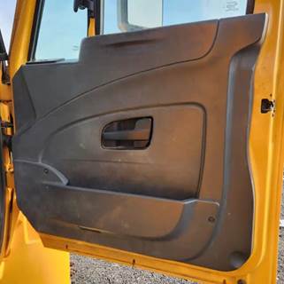 International 4400 Interior Part