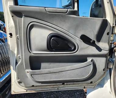 Used 2005 International 4400 Left Grey Manual Interior Door Panel