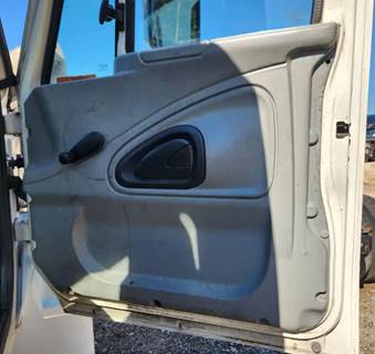 Used 2005 International 4400 Right Interior Door Panel, Grey, Manual