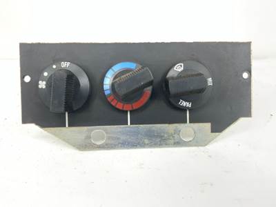 International 4700 LP Interior Part for a 2000 International 4700 LOW PROFILE