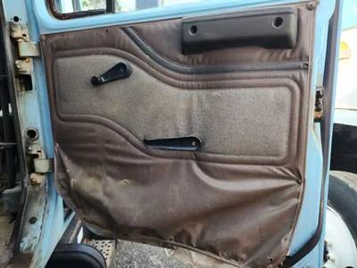 International 4900 Interior Part