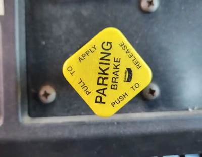 Used 2001 International 4900 Miscellaneous Dash Switches, Parking Brake Control