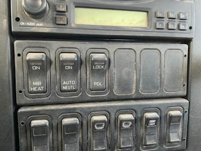 International 7400 Interior Part