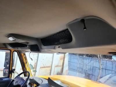 International 7400 Interior Part