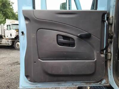 International 7400 Interior Part