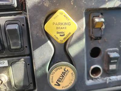 International 7400 Interior Part