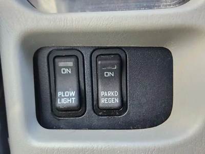 International 7400 Interior Part