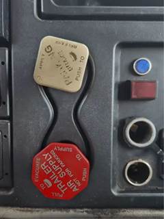 International 7400 Interior Part