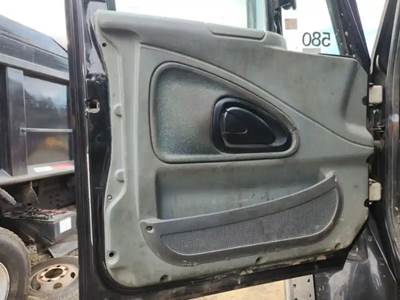 International 7500 Interior Part