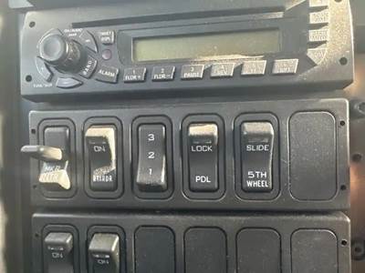 International 8600 Interior Part