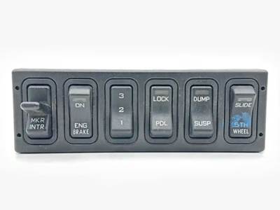 International 8600 Interior Part