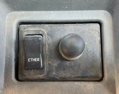 International 8600 Interior Part