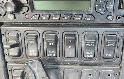 Used 2007 International 8600 Miscellaneous Dash Switches