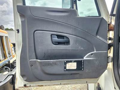 Used 2009 International 8600 Left Interior Door Panel, Grey, Power