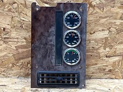 International 9200i Interior Part